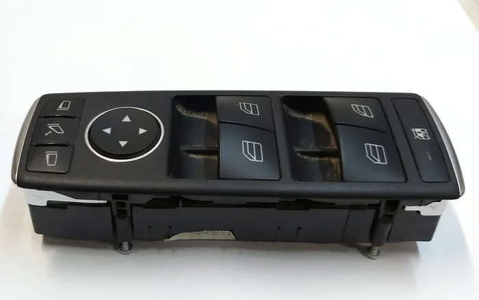 Kontrolenhed til elruder og førerspejle Tesla Model S, Model S REST, Model X 1028641-X0-A