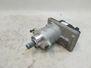 Електродвигун рульової рейки з блоком керування 1044831-00-H Tesla Model 3, Model Y 1044832-00-A