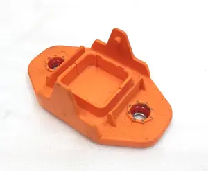 Заглушка кришки основної батареї Tesla model 3, model Y 1109535-00-D